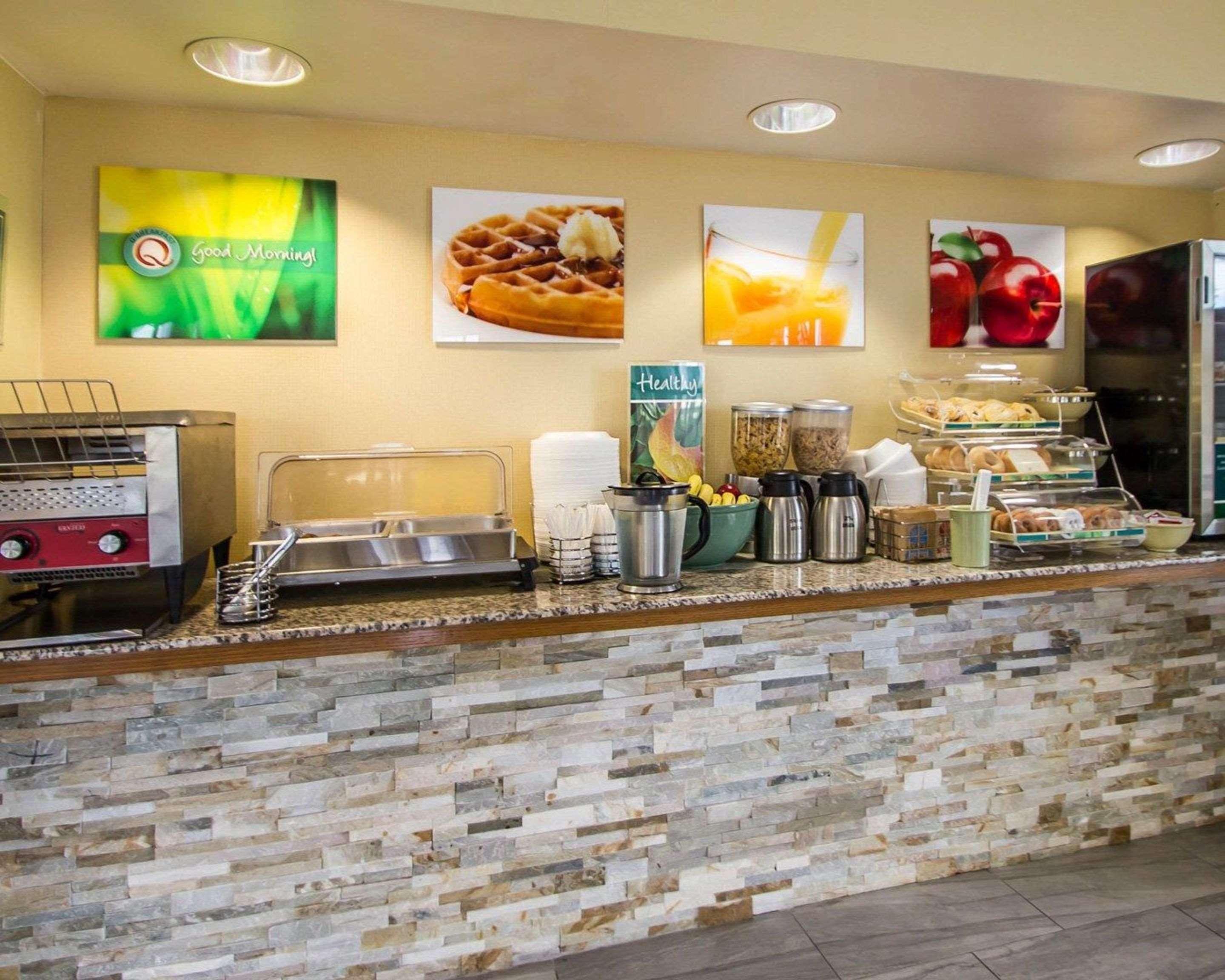 Quality Inn East Haven - New Haven Extérieur photo