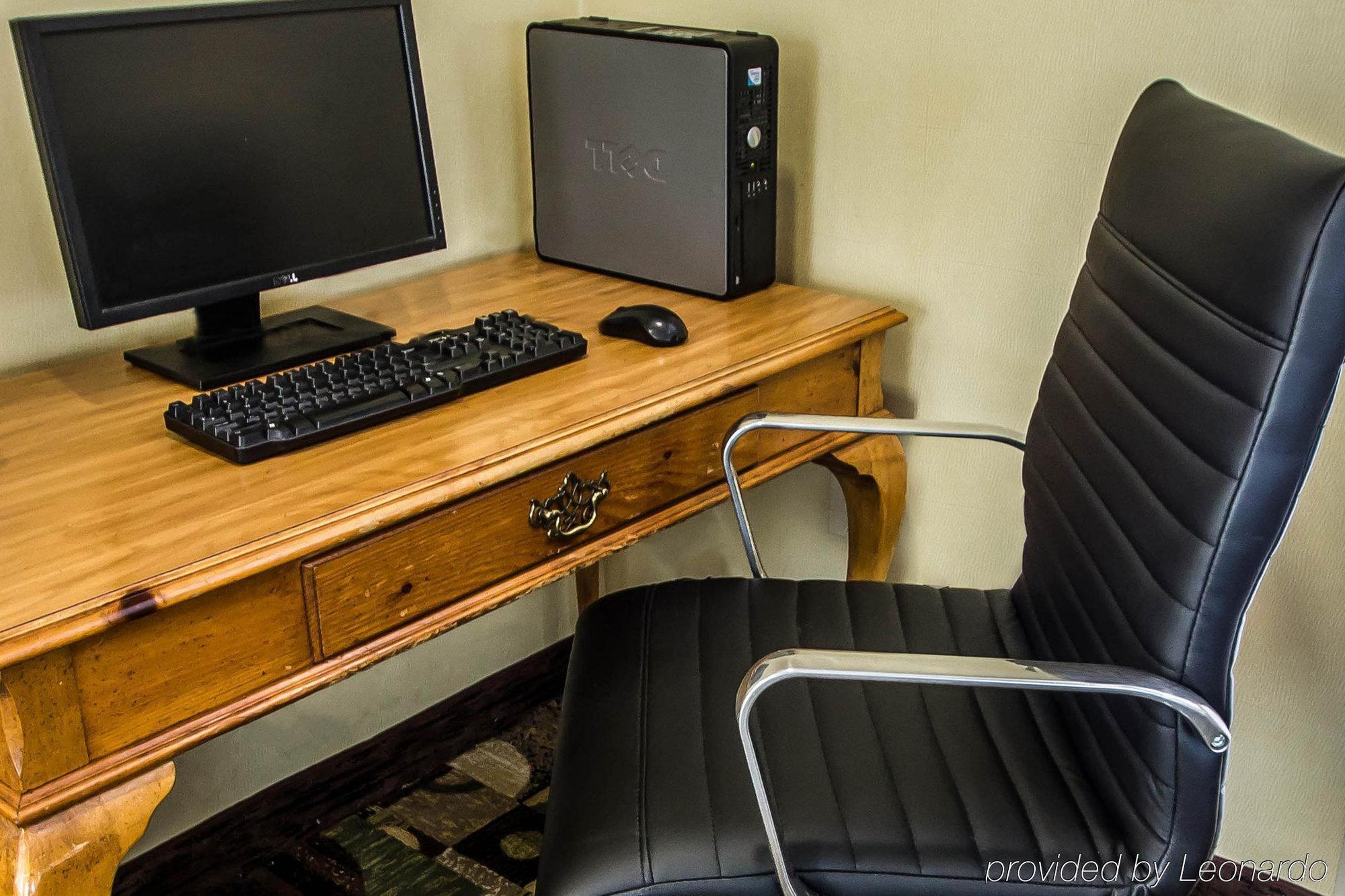 Quality Inn East Haven - New Haven Extérieur photo