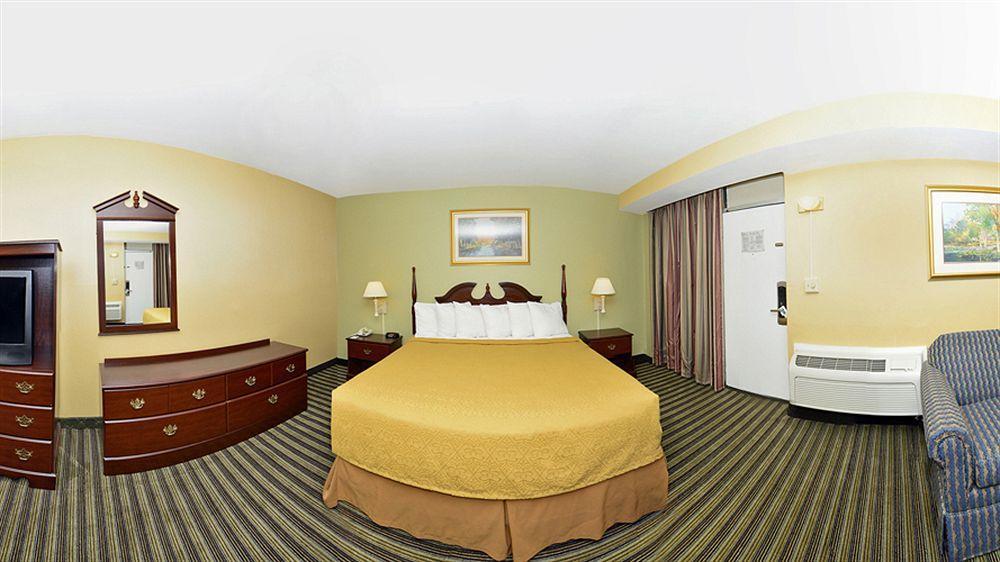 Quality Inn East Haven - New Haven Extérieur photo