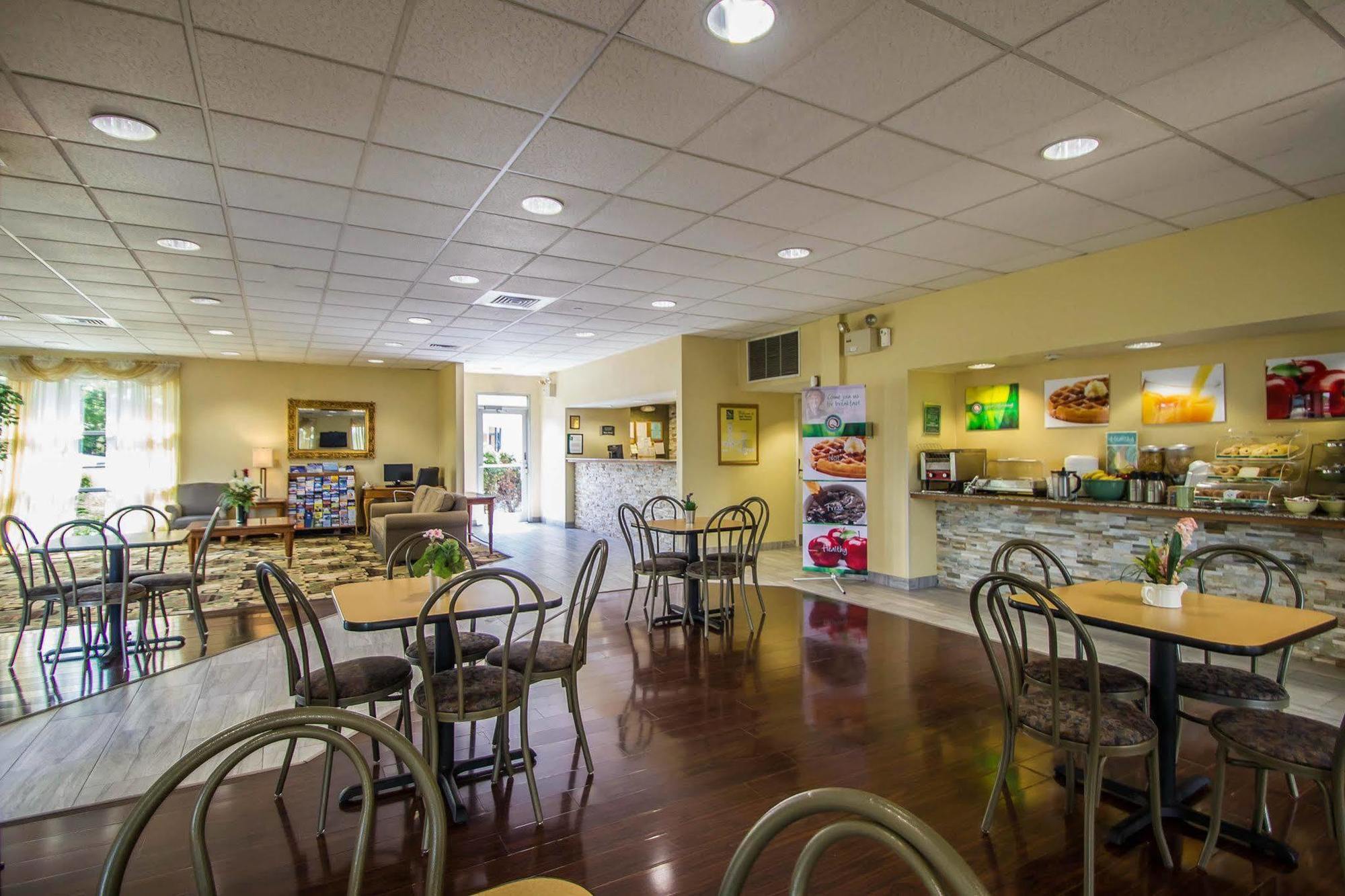 Quality Inn East Haven - New Haven Extérieur photo